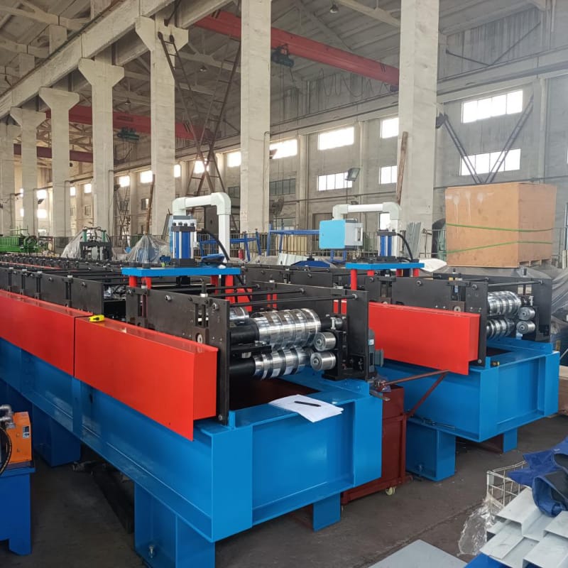 工業(yè)與美觀兼具金屬外墻板機(jī)解析：性能、優(yōu)勢與市場應(yīng)用